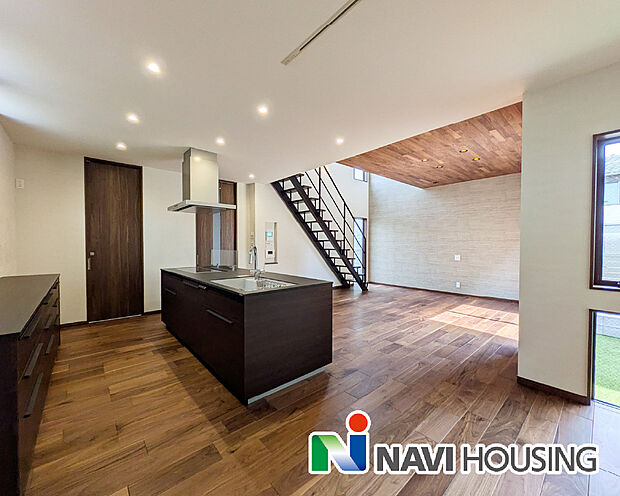 浦和高砂 秀麗邸 A号棟