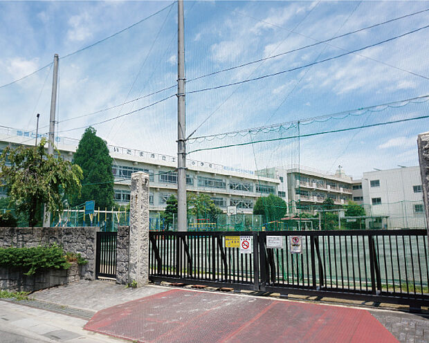 市立土合小学校(約600m)