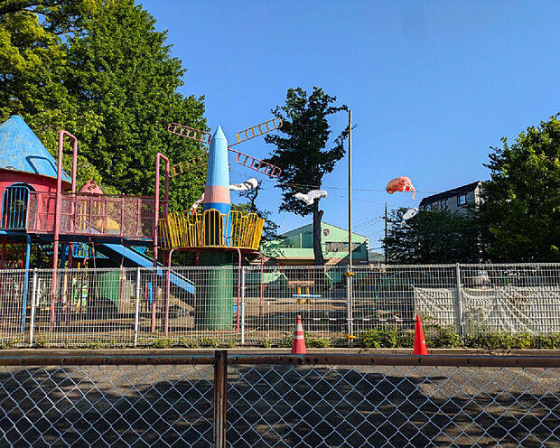 西堀ひかわ幼稚園(約240m)