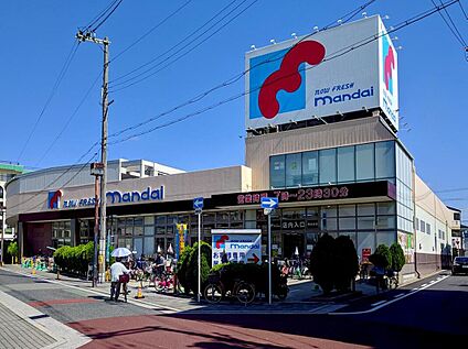 万代 南住吉店 約650m(徒歩9分)