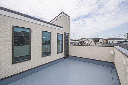 【本分譲地に建築可能な建物プラン例】