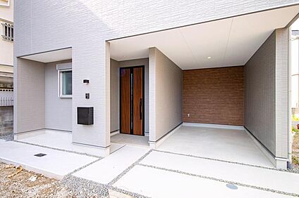 【本分譲地に建築可能な建物プラン例】 