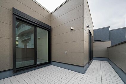 【本分譲地に建築可能な建物プラン例】