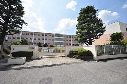 池田市立呉服小学校 1300m(徒歩17分)