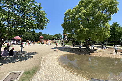 笹原公園 500ｍ(徒歩7分)
