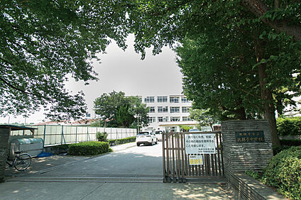 我孫子中学校（現地より徒歩30分） 約2330m