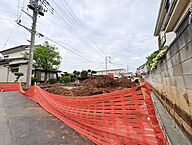 埼玉県草加市新里町1128番2の各一部（地番）、草加市新里町以下未定（住居表示）：物件画像