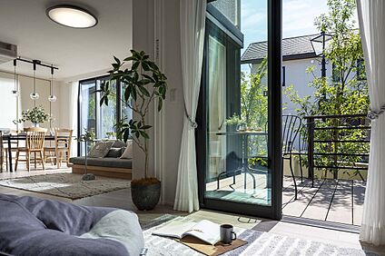 リビング・ウッドデッキ