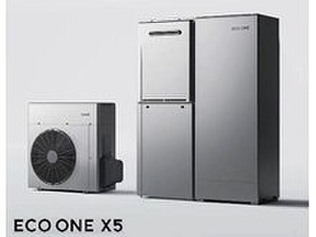 【 ハイブリッド給湯・暖房システム「エコワン」】エコワンは、ガスと電気で効率よくお湯をつくるから給湯光熱費を大幅に抑え、CO2の排出削減に貢献しています。
キッチンや洗面浴室、リビングの床暖房まで、毎日をあたたかく、快適な暮らしを支えています。（参考写真）