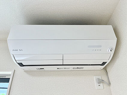 【設備紹介:LDKエアコン】こちらの物件はLDKのエアコンに