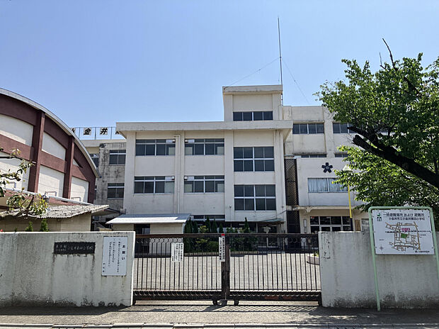 市立第四小学校（約1,100m）