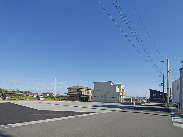 【イーストタウン2米田】現地へご案内いたします!はじめての見学予約でアマゾンギフトカード3000円分プレゼント!ぜひ、ご利用ください!TEL:0120-31-8848