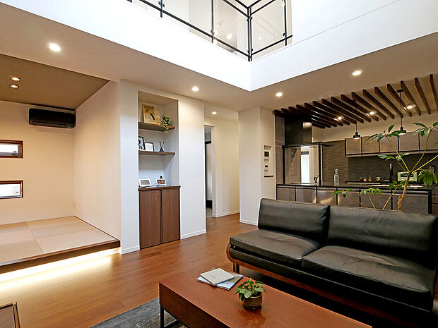 【15米田町島】クリエイト施工例。見学可能な建売モデルございます!はじめての見学予約でアマゾンギフトカード3000円分プレゼント!ご利用ください!TEL:0120-31-8848