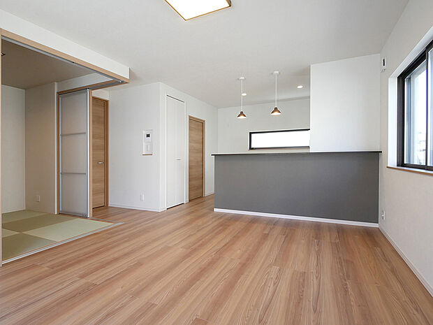 【【ブロードヴィレッジ7加古川町友沢】クリエイト施工例】見学可能な建売モデルございます!はじめての見学予約でアマゾンギフトカード3000円分プレゼント!ご利用ください!TEL:0120-31-8848