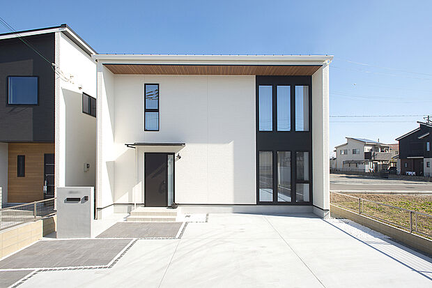 【【イーストタウン2米田】クリエイト施工例】現地や見学可能な建売モデルへご案内いたします!はじめての見学予約でアマゾンギフトカード3000円分プレゼント!ご利用ください!TEL:0120-31-8848