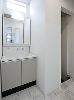  【BV６野口町長砂５】洗面ドレッサー［タカラスタンダード］