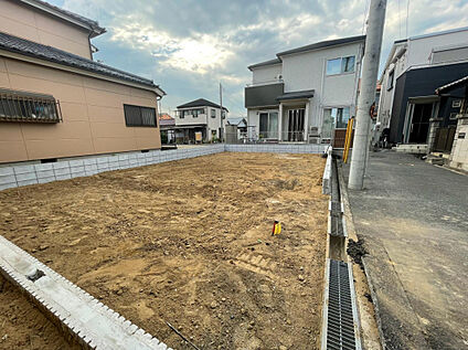 現地