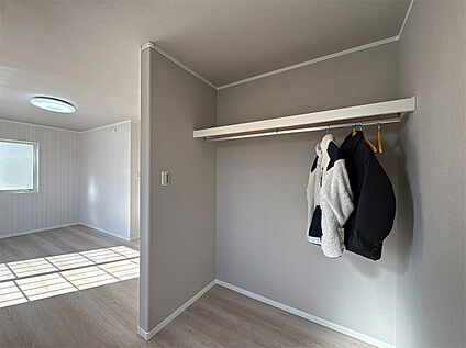 【No.2：ウォークインクローゼット】