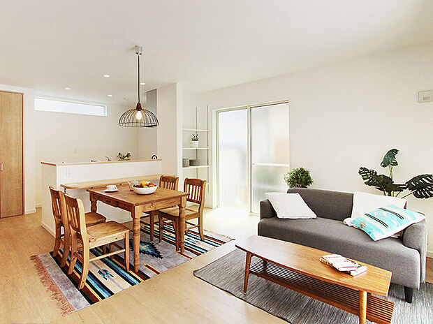 【［施工例］LDK】木のぬくもりを感じるナチュラルな空間。