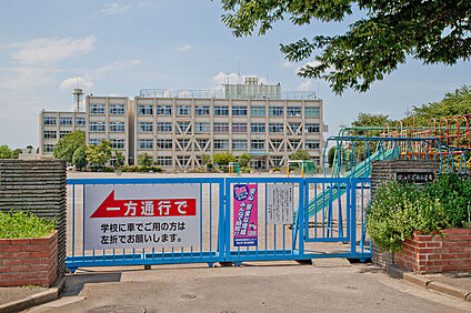 狭山市立南小学校 約530～550ｍ