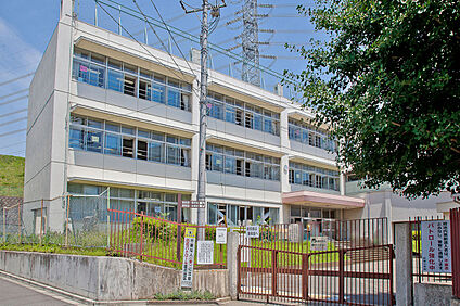 狭山市立柏原小学校 約1040ｍ