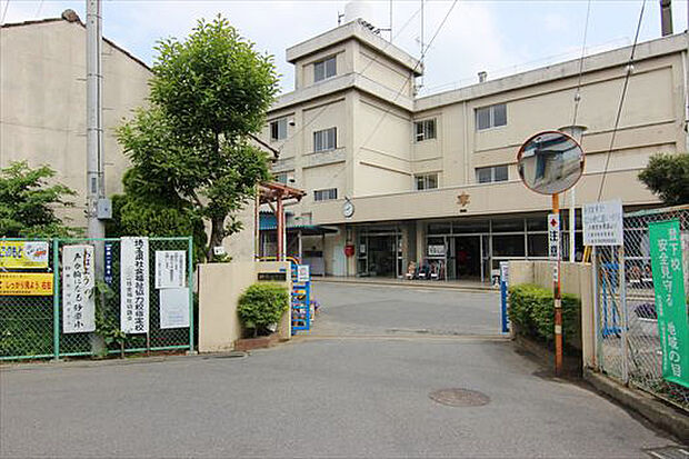 砂原小学校（約1,100m）