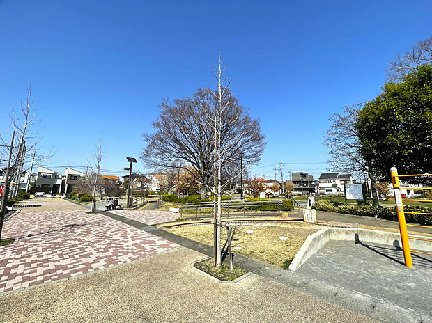 清門中央公園（約350m）