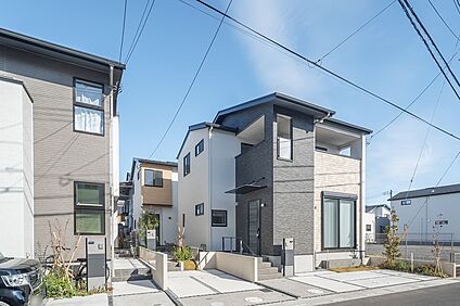 気品を漂わせる邸宅風の落ち着いた街並みデザイン