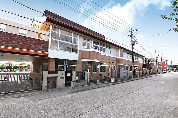 アスナロ幼稚園(現地より徒歩8分)