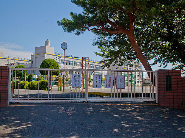入間市立藤沢小学校(約1,146m)