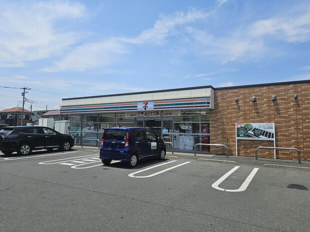 セブンイレブン茅ヶ崎松林2丁目店（約521m）