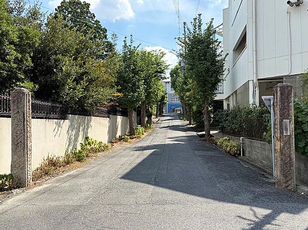 大府市立共長小学校(約1,008m)