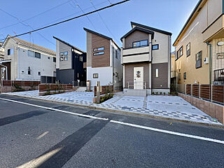 ブルーミングガーデン 小平市学園西町3棟 外観