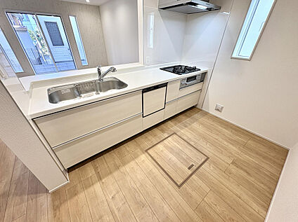 【2号棟/キッチン】