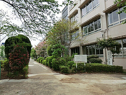 清瀬市立第三中学校 1200m