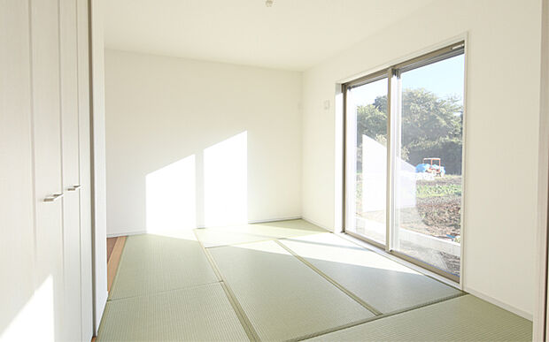 当社分譲施工例:洋室畳敷き