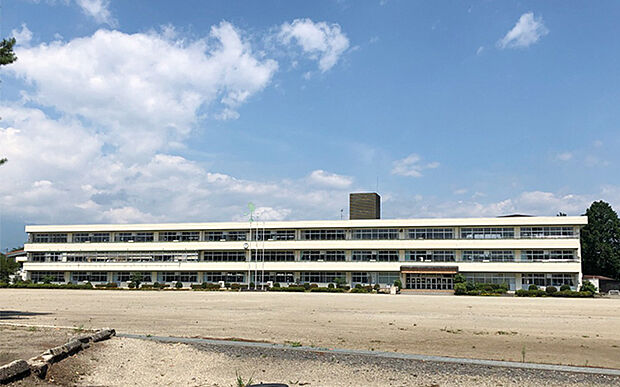 市立今市中学校（約3,600m）