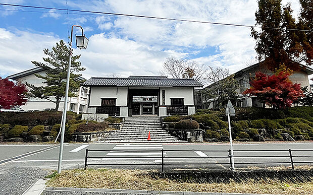 恵那市立岩邑小学校(約160m)