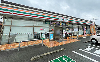 セブンイレブン福岡三輪中央店 1450m