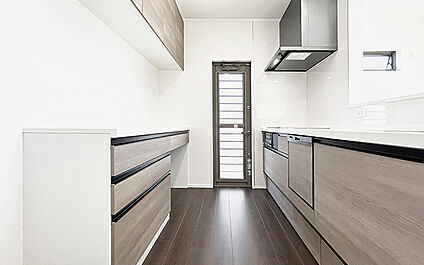 現地写真：LDK（3号棟）