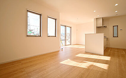 現地写真：LDK（2号棟）