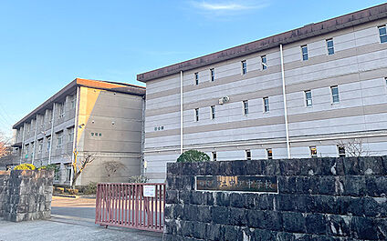 相模原市立中沢中学校 440m