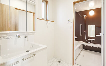 当社分讓施工例:洗面