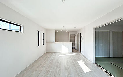 現地写真：LDK（1号棟）