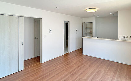 現地写真：LDK（1号棟）