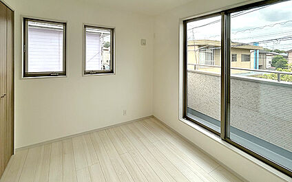 現地写真：洋室（2号棟）