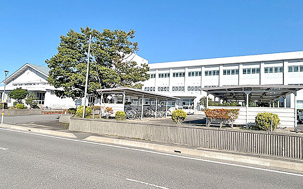 市立光晴中学校（約650m）