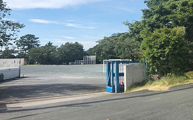 市立袋井南小学校（約950m）