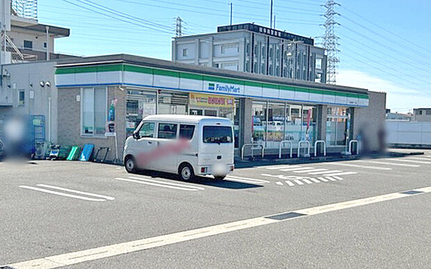 ファミリーマート茜部菱野店(約340m)
