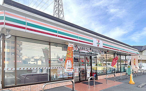 セブンイレブン松阪高町店（約650m）